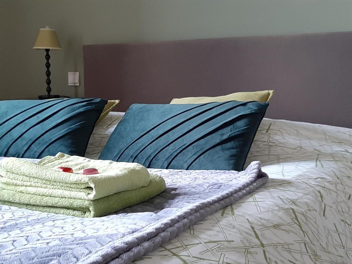B&B Les Ecoliers Cherain Kültér fotó